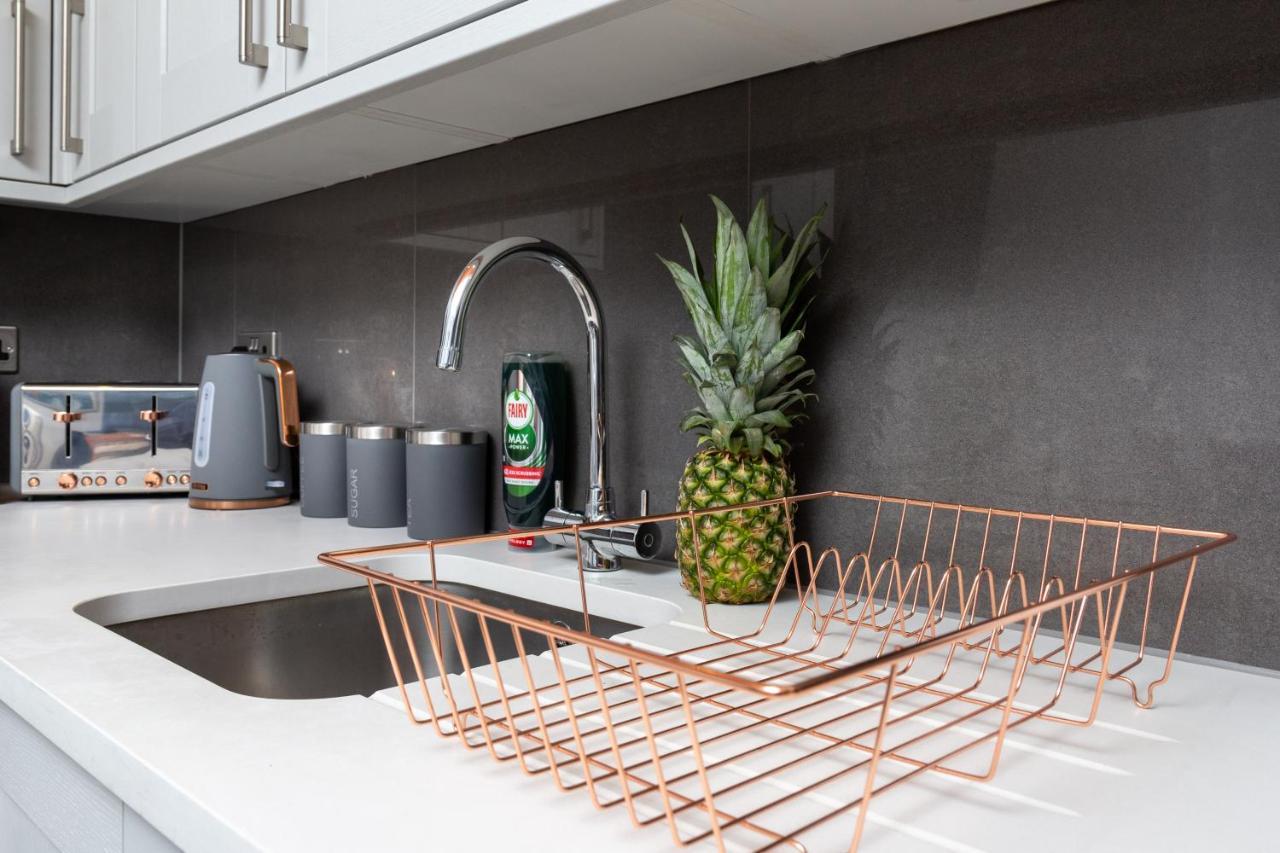 Bright Cheery 4 Bd Apartment By Brighton Station Εξωτερικό φωτογραφία